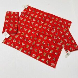 Santa Claus Christmas Cloth Napkins Set of 3 Trees Fireplace Toys Sleigh NEW!